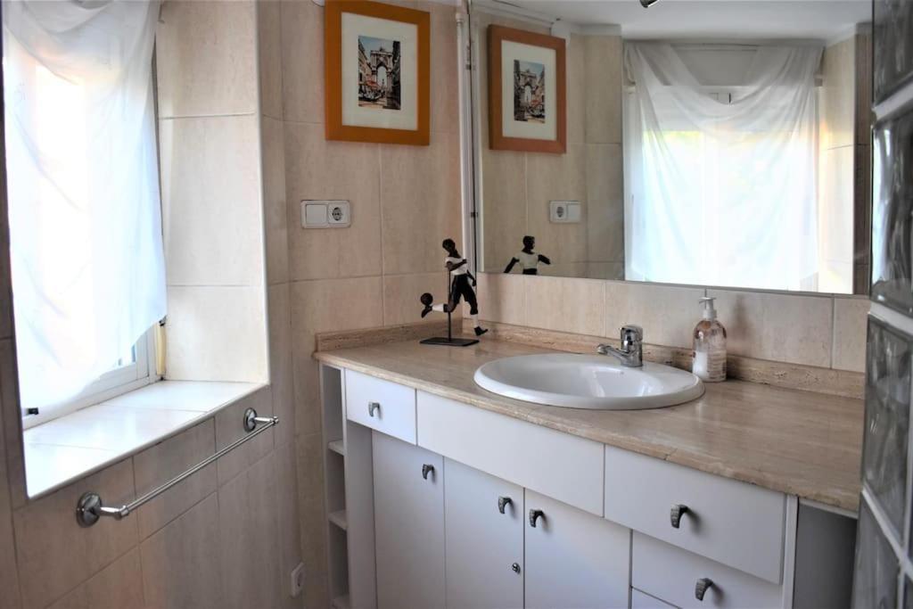 Casa Con Terrazas Apartman Zaragoza Kültér fotó